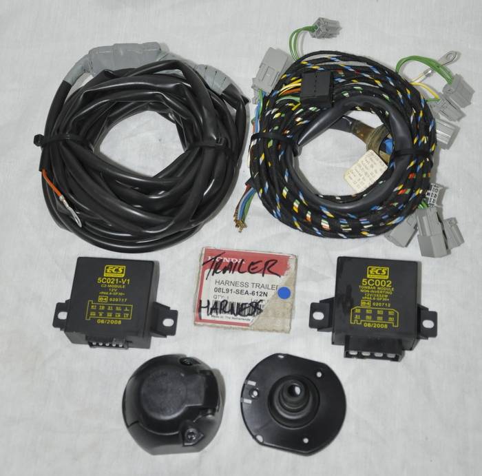 Featured image for “HONDA 7P TRAILER HARNESS - USED”