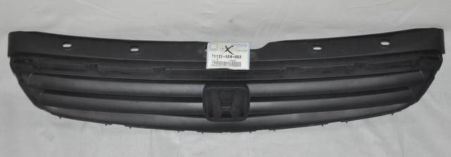 BASE, FRONT GRILLE (NO CHROME BEADING) (1999–2000)
