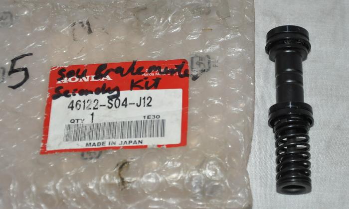 Featured image for “BRAKE MASTER CYLINDER 1500CC (S03 / S04) (1996–2000)”