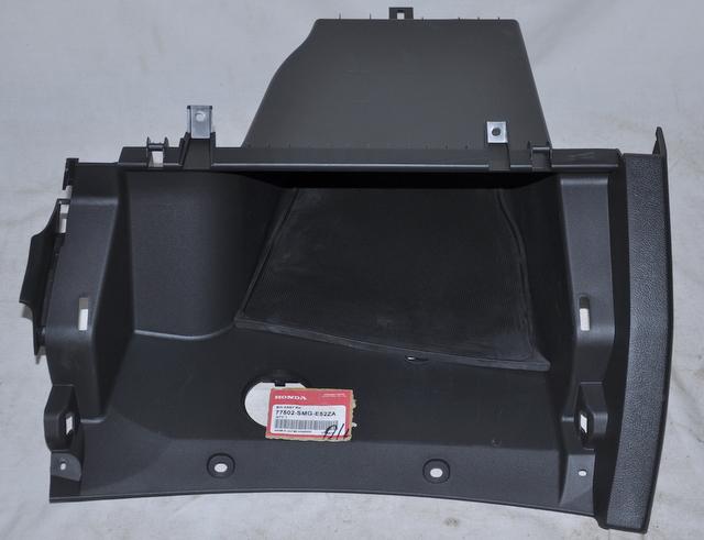 Featured image for “BIN ASSY GLOVE BOX INNER”