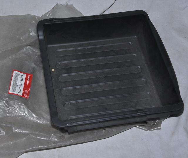 Featured image for “BOX, FR. SEAT UNDER NH167L – NEW FOR SALE”