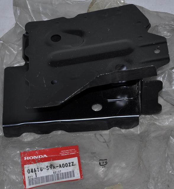 Featured image for “BRACKET SET LF SUBFRAME – NEW FOR SALE”