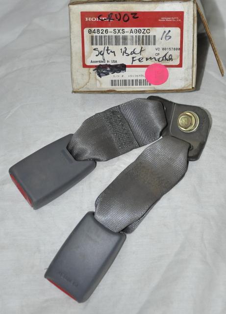 Featured image for “BUCKLE SET, L. RR. SEATBELT YR240L-NEW”
