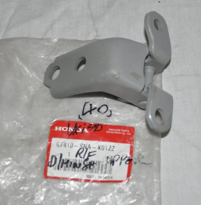 Featured image for “Honda Upper Door Hinge RF – Right Front Door Hinge”