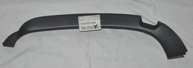 Featured image for “GARNISH RIGHT TAIL GATE SIDE”