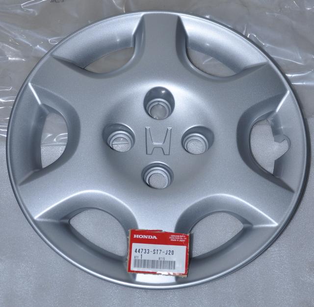 Featured image for “HUB CAP 14”