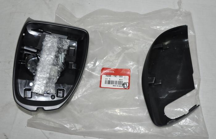 Featured image for “MIRROR HOUSING SET, RIGHT HAND”