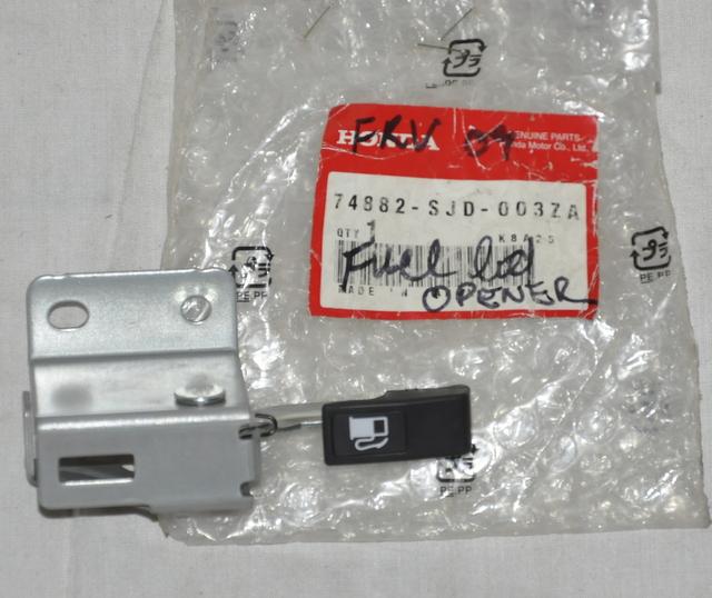 Featured image for “Honda Opener Assy Fuel Lid – New”