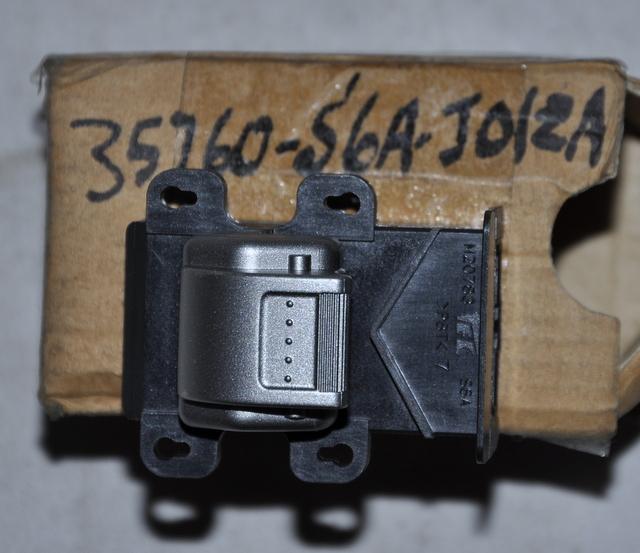 Featured image for “SWITCH ASSY POWER WINDOW SUB”