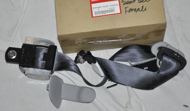 Featured image for “Honda Rear Safety Belt Tongue Assy – New”
