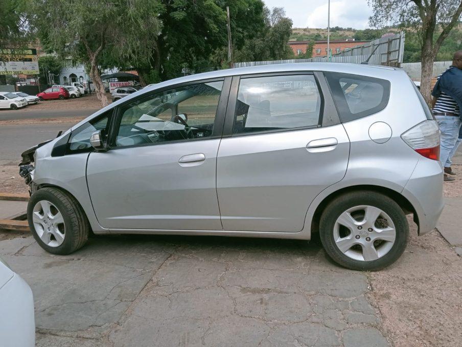 Honda Jazz Comfort 2009 Automatic EX 1.5 L15A Non Turbo Stripping For Spares