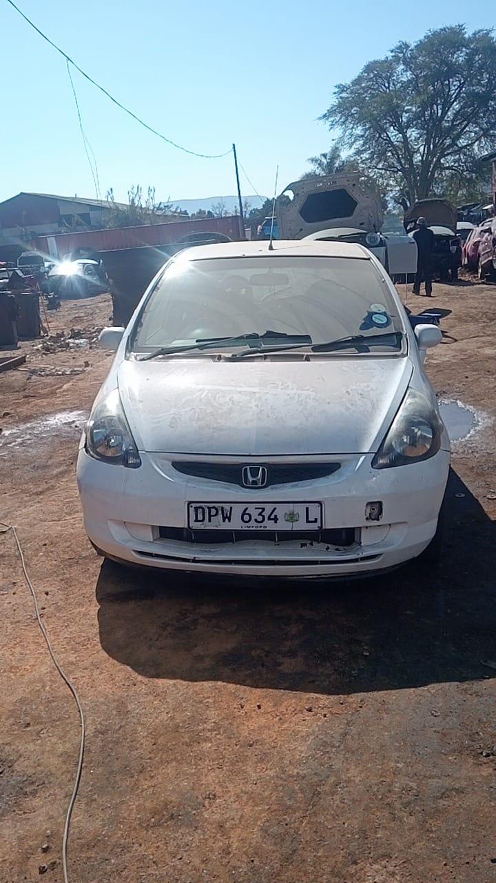 Honda Jazz Hatchback 2004 L13A1 1.3 Petrol